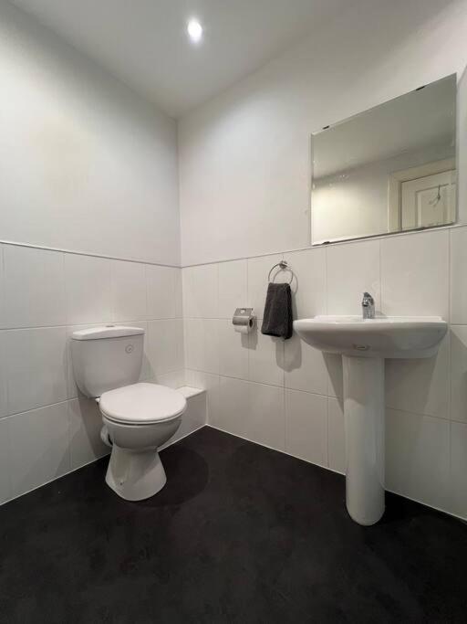 Modern Apartment In Dundee City Centre Екстер'єр фото